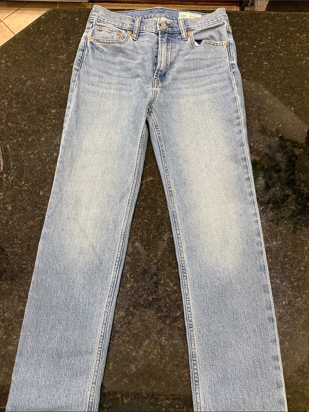 GAP Light Blue Slim Straight Women’s Jeans